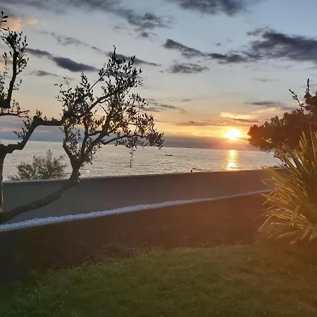Lucia Apartmán