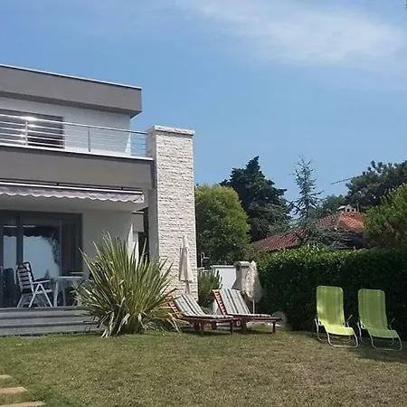 Lucia Apartmán Umag