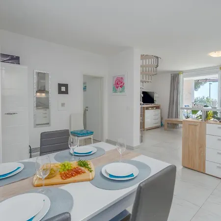 Apartment Lucia Umag